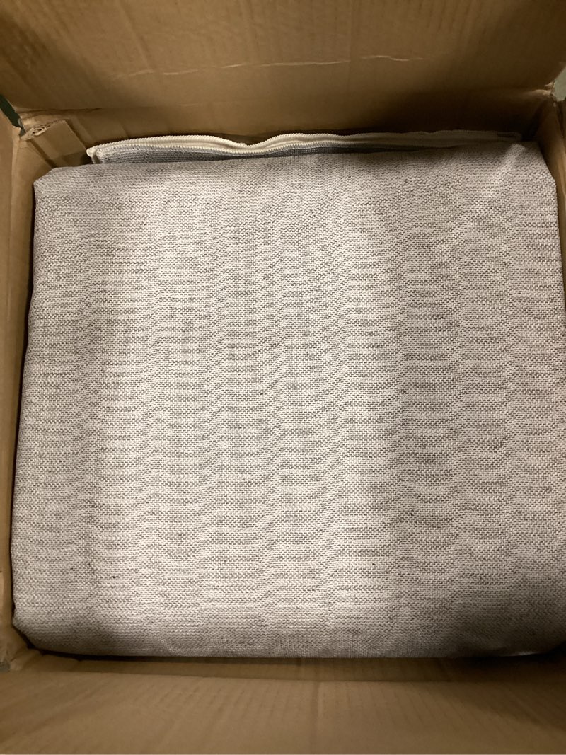 Condition photo showing New/Like New for RUGSREAL Living Room Area Rug 9x12 Machine Washable Rug Non-Slip Stain Resistant Modern Abstract Bedroom Rug Contemporary Throw Floor Carpet for Dining Room Solid Area Rug for Home Office, Cream Cream 9' x 12' (Rectangular)