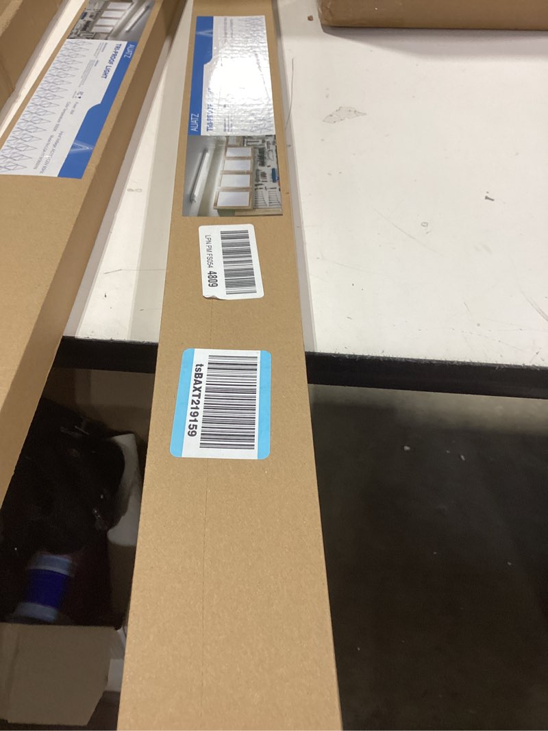 Condition photo showing New/Like New for plug in light 4ft linkable led utility shop light fixture, 5000k plug in ceiling light, 36w overhead lighting bar for room workbench cabinet closet garage, ip65 waterproof tubelight 4ft-white 1