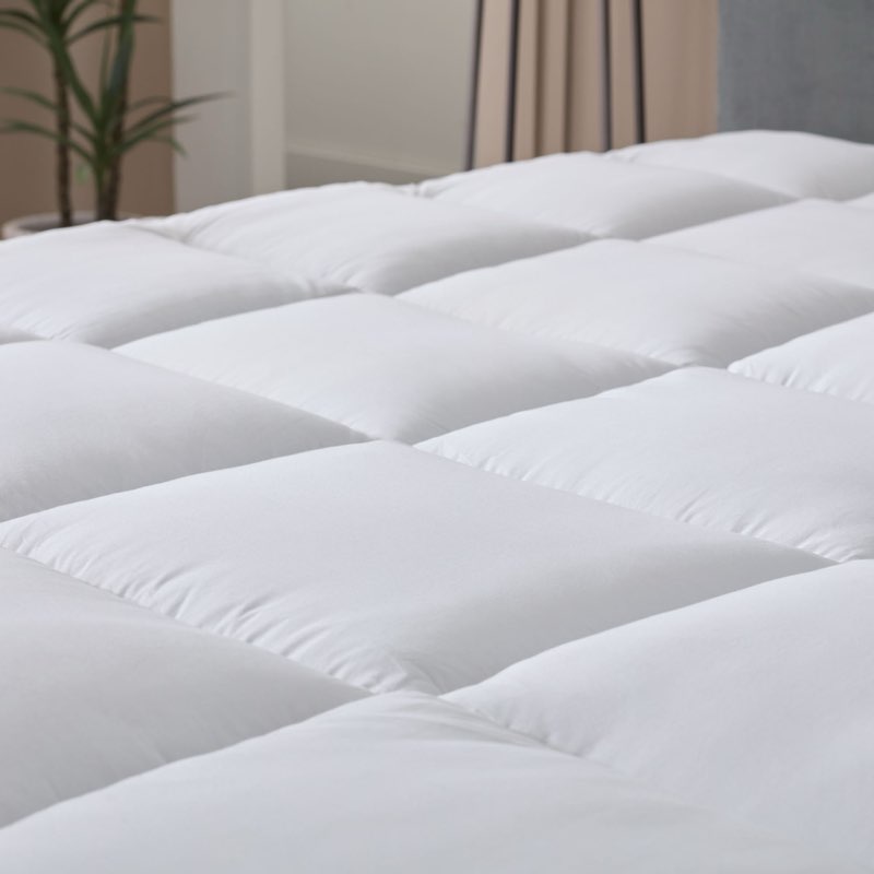 serta - 7 inch cooling gel memory foam mattress, queen size, medium-firm, supportive, certipur-us certified, 100-night trial - for ewe,white | certipur-us certified, 10 year limited warranty, 100-night sleep trial, made in the usa with global components, supportive
