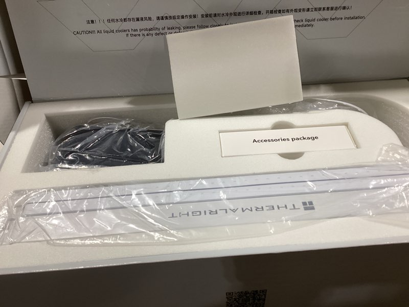 Condition photo showing Good Condition for Thermalright Wonder Vision 360 UB ARGB CPU AIO Cooler,360mm Radiator, 2K 60HZ Curved Screen with 2400x1080 Resolution,for AM4/AM5,Intel LGA1851/1700,6.67in 3D Screen High Performance Pump WV360 UB WHITE