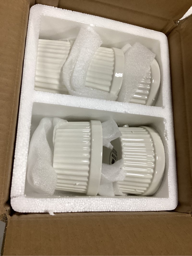 Condition photo showing Good Condition for MALACASA Ramekins 8 oz Oven Safe, Porcelain Creme Brulee Ramekins Pudding Custard Cups Ceramic Souffle Dishes Ramakan Ramiken Ramicans Baking Bowls Set of 6, White, Series RAMEKIN-DISH Ivory White 8 oz