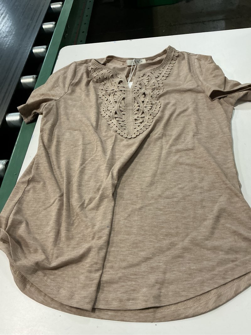 Condition photo showing New/Like New for (size s)uvn blouses for women summer short sleeve v neck lace shirts dressy casual boho tunic tops