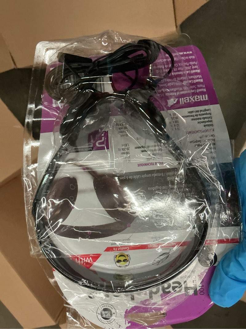 Condition photo showing Good Condition for maxell hp-100m on-ear wired headphones with microphone