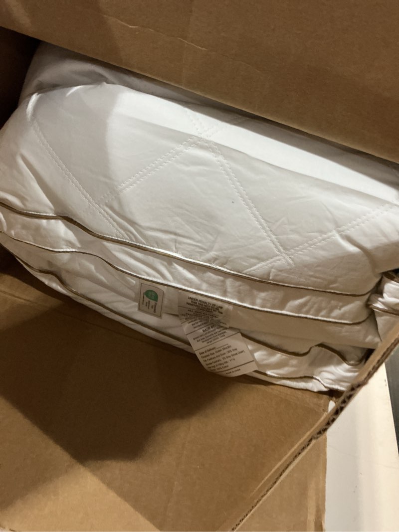 Condition photo showing As Is for puredown® goose feathers and down pillow for sleeping hotel collection bed pillows, gusseted, queen, set of 2 gusseted style 1 queen (pack of 2)
