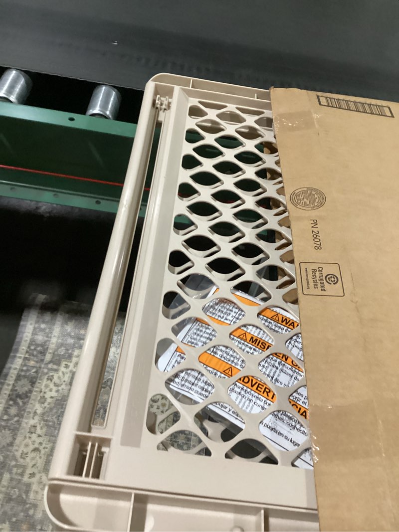 Condition photo showing Good Condition for Toddleroo by North States 42” Wide Supergate Ergo Baby Gate, Made in USA: For Doorways or stairways. Includes Wall Cups. Pressure or Hardware Mount. 26” - 42” Wide (26" Tall, Sand) (B01HG7E5R8)