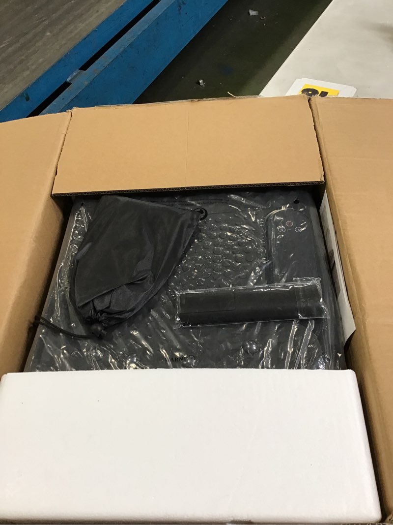 https://lotting-media.assets.bidfta.com/lotting_75711016-6571-4f18-a140-87681eb5a2d1