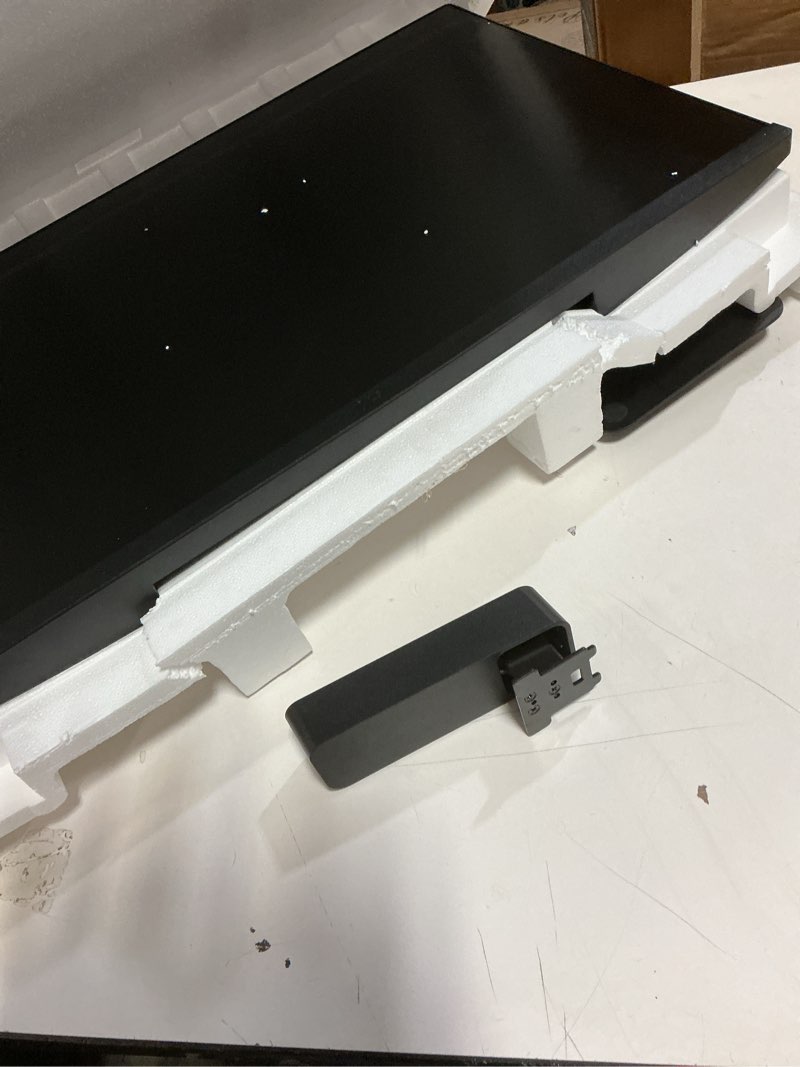 Condition photo showing Good Condition for LG 27U631A-B 27-inch QHD (2560 x 1440) IPS Computer Monitor, 100Hz, 5ms, HDR10, Reader Mode, Flicker Safe, HDMI, USB Type-C 15W PD, Black Refresh rate - 100 hertz