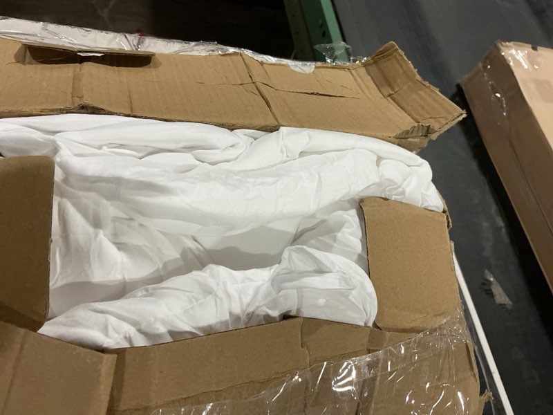 Condition photo showing As Is for Bedsure Comforters King Size - Duvet Insert Contrast Down Alternative Comforter Quilted All Season Duvet with 8 Tabs, Machine Washable, Gifts for Women, White, King 90 x 102 Inches King White