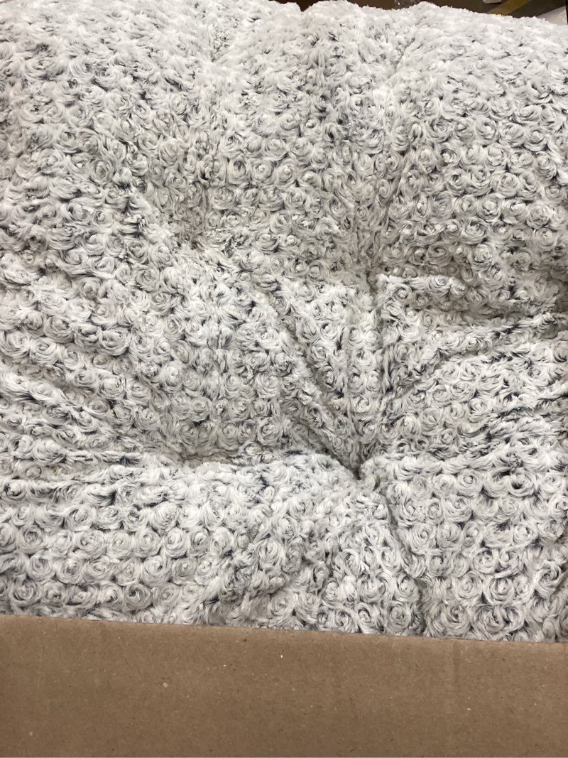 Condition photo showing As Is for KSIIA Washable Dog Bed Deluxe Plush Dog Crate Beds Comfy Kennel Pad Anti-Slip Pet Sleeping Mat for Large, Jumbo, Medium, Small Dogs Breeds, 41" x 27", Gray Grey 41.0"L x 27.0"W x 4.0"Th