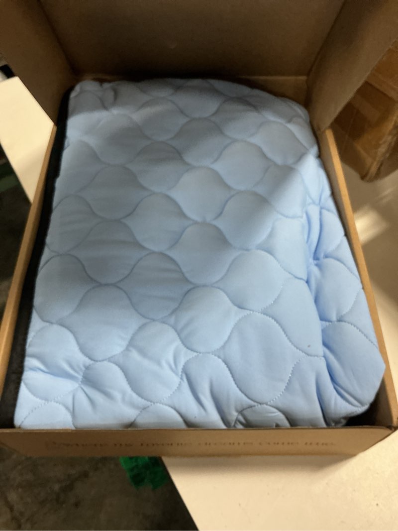 Condition photo showing Good Condition for szee elevated dog bed, cooling dog cot bed, support up to 100 lbs for large breeds, with durable ste