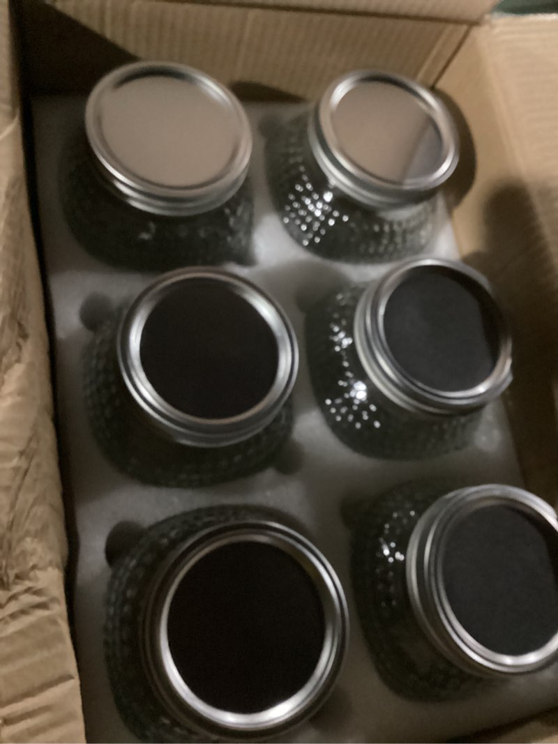 Condition photo showing New/Like New for WELLIFE 6 Pack 64 oz Mason Jars Wide Mouth,Large Mason Jars for Pickling, Canning, Fermenting and Food Storage, Microwave & Dishwasher Safe Dots Mason Jars 64oz-6Pcs