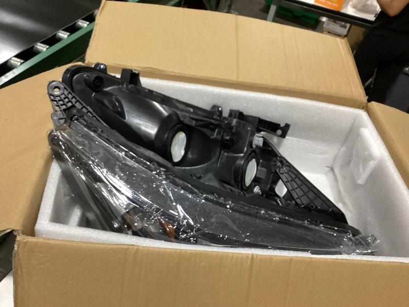 Condition photo showing New/Like New for headlight w/led drl fit for 2013-2015 honda accord ex-l 4-door sedan halogen headlamp factory style replacement driver & passenger side 33150-t2a-a11 33150-t2a-a21 33100-t2a-a11 33100-t2a-a21