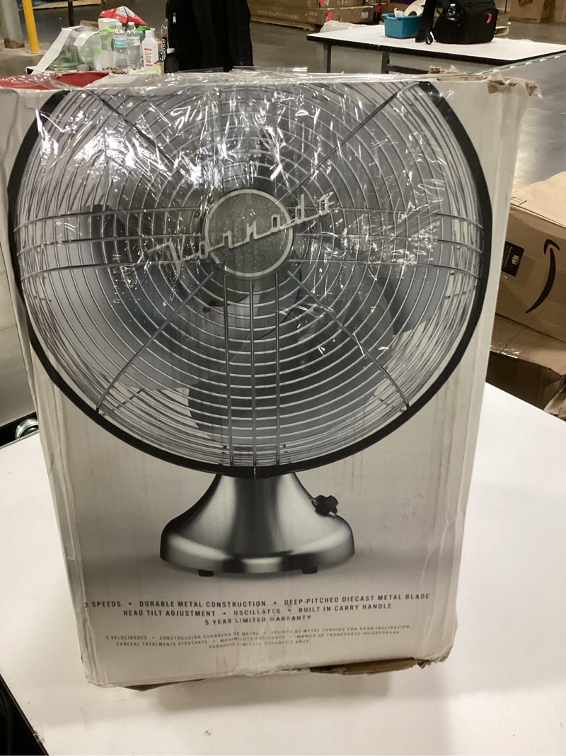 https://lotting-media.assets.bidfta.com/lotting_75945c52-a143-4ac5-9dfd-3ff1ba4c780d