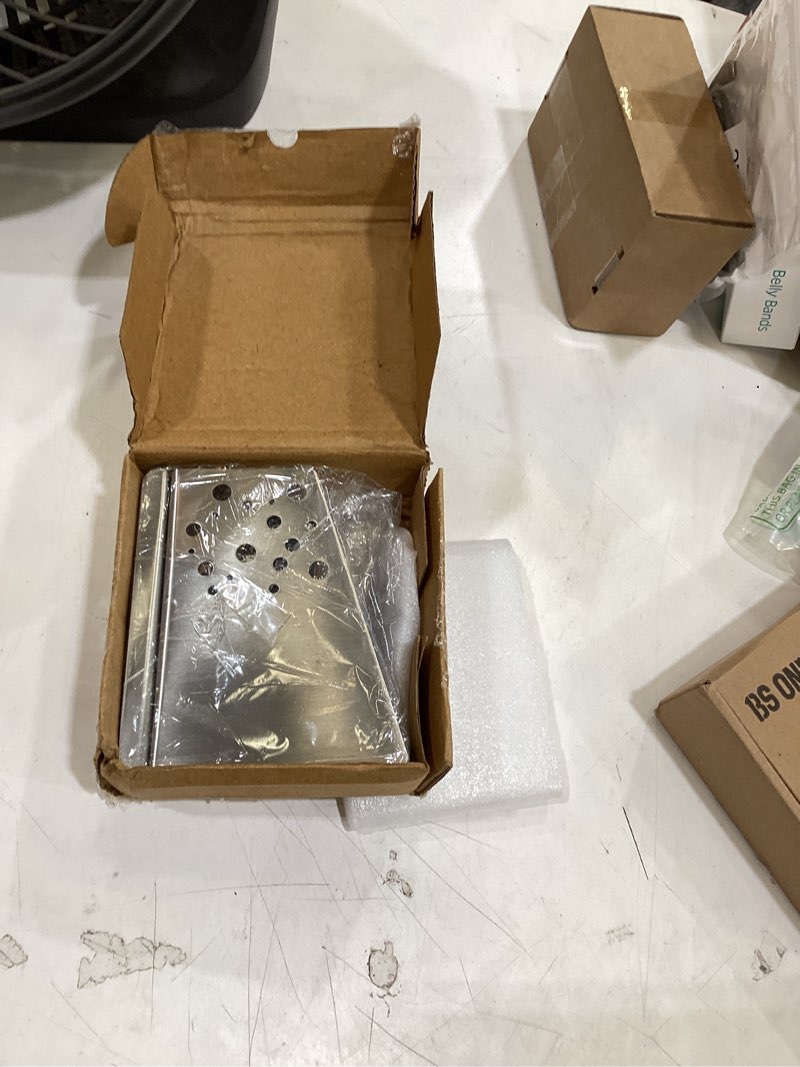 Condition photo showing New/Like New for table stainless steel napkin/tissue paper holder and dispenser for kitchen, restaurant, office, dining table, silver, 1 piece