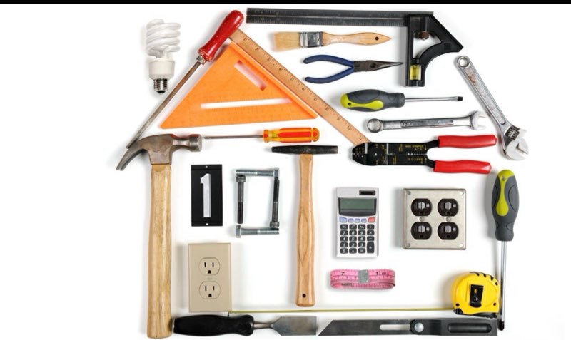 Assorted Home Improvement Lot (Small Tools, Screw, Home Accessories, etc.)