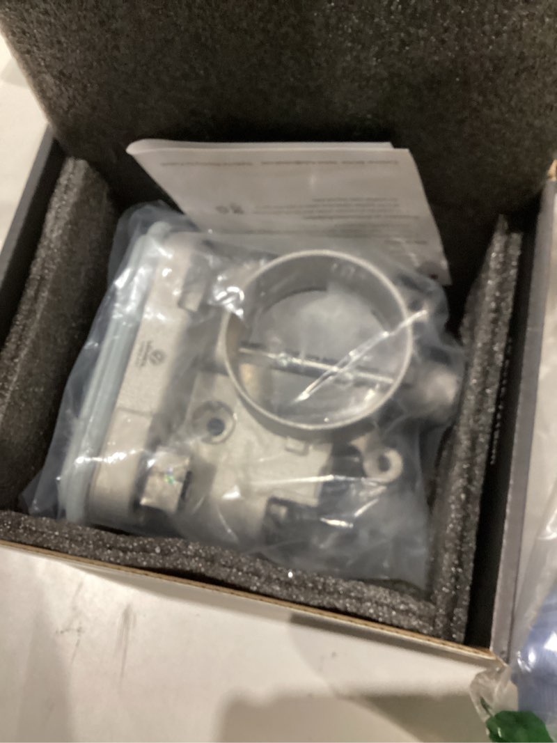 Condition photo showing New/Like New for Throttle Body for Dodge Dakota Durango Nitro Ram 1500 2007-2011, Jeep Commander Grand Cherokee Liberty Wrangler, Chrysler Pacifica, Ram Dakota, Mitsubishi Raider, V6 3.7L 3.8L 04861661AA S20202