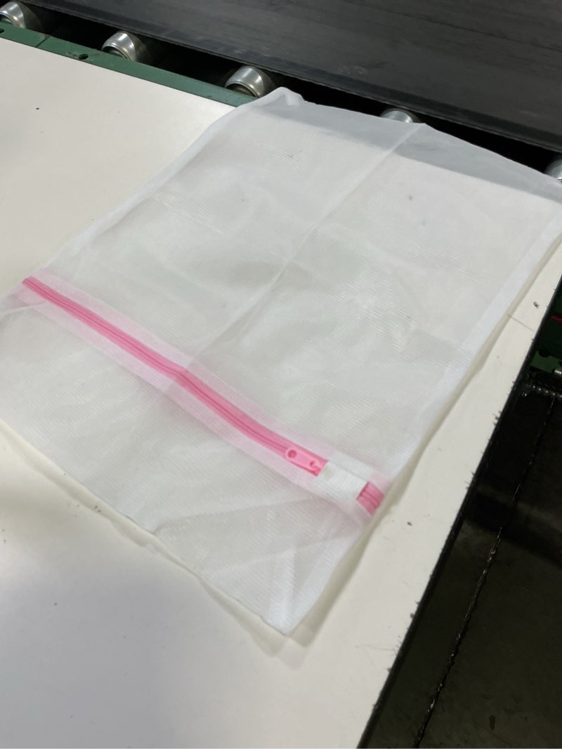 https://lotting-media.assets.bidfta.com/lotting_75a38389-8986-4874-8b2b-81b9e2a86cc7