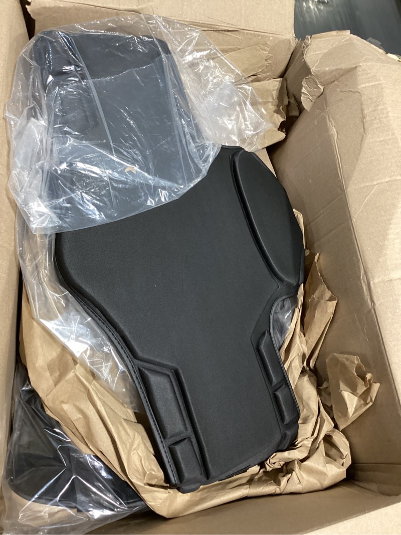 Condition photo showing Good Condition for roar-int kid mma chest guard, body protector for kids, training gear (5–11 years) black