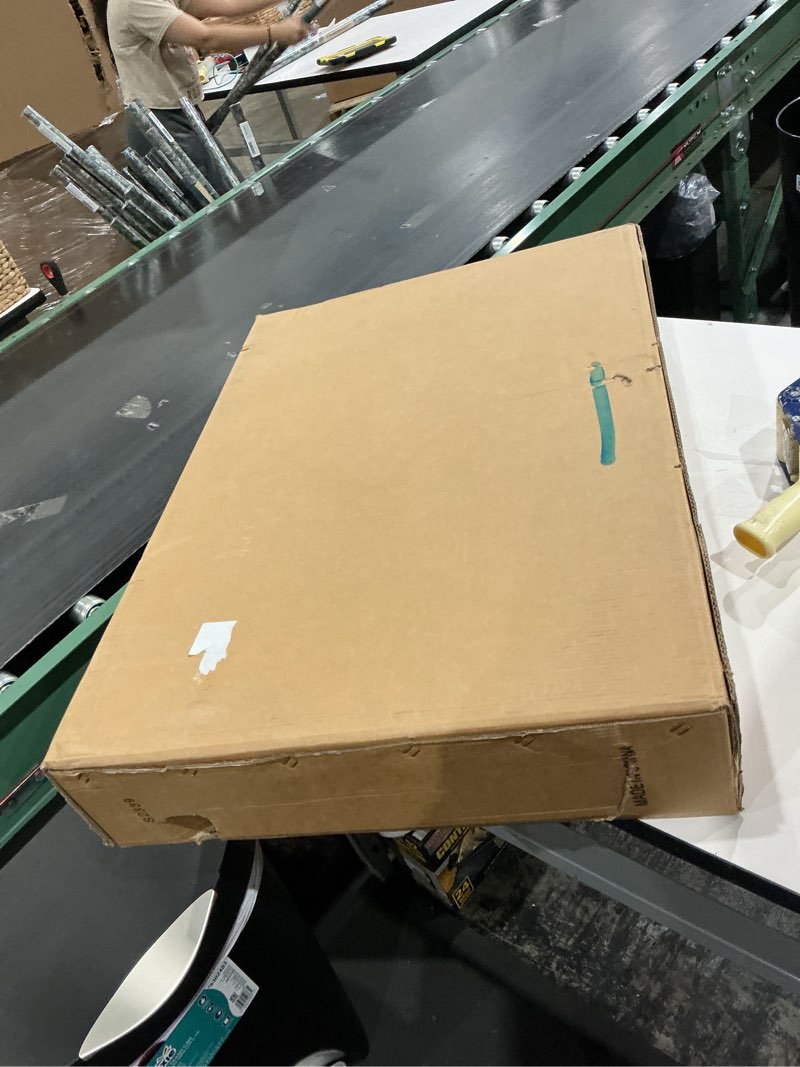 Condition photo showing New/Like New for philtop cu2339 radiator aluminum automotive replacement radiators 1999-2005 sonata, 2001-2006 optima