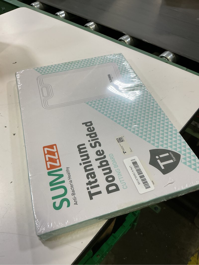 Condition photo showing New/Like New for sumzzz titanium cutting board for kitchen, non toxic 2-in-1 cutting board double sided food grade pure titanium, knife friendly easy to clean large size 15”×10.3”