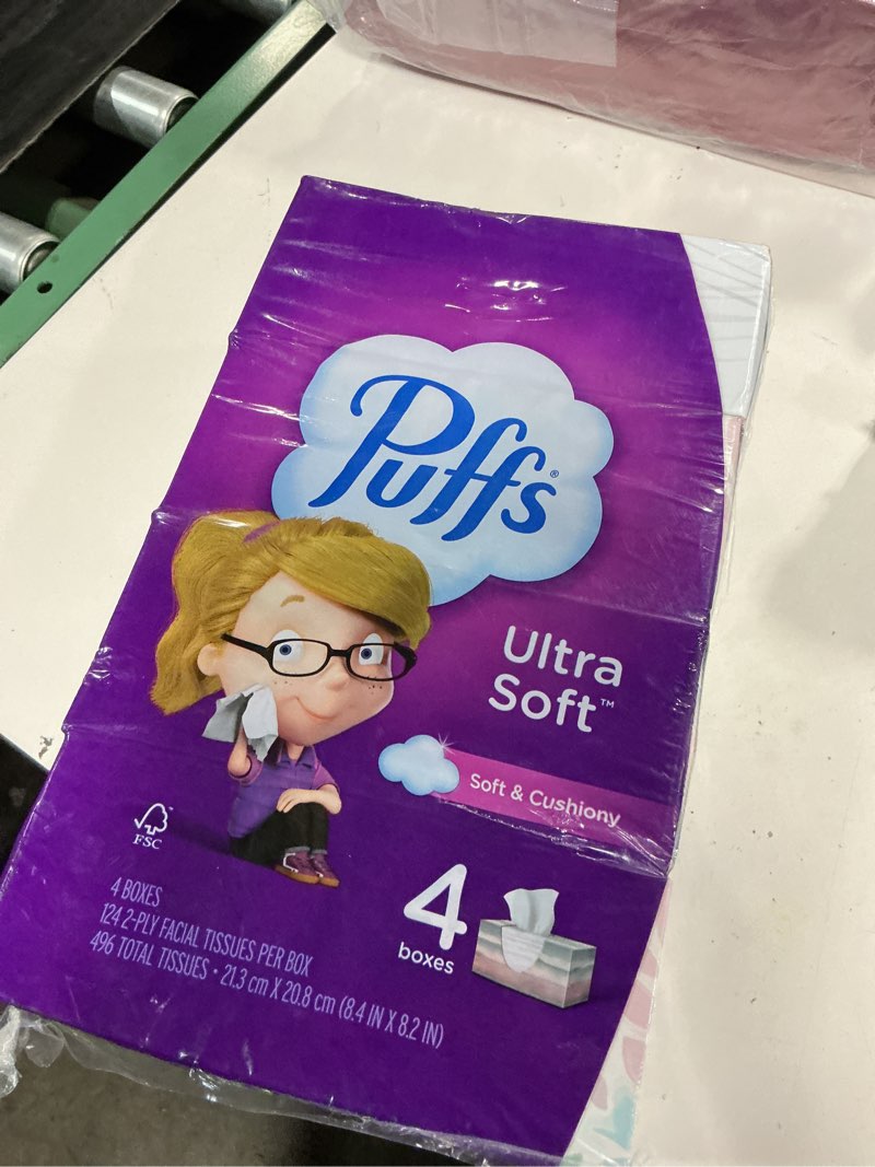 Condition photo showing New/Like New for puffs facial tissues 4 family size boxes, 124 facial tissues per box - 124.0 ea x 4 pack