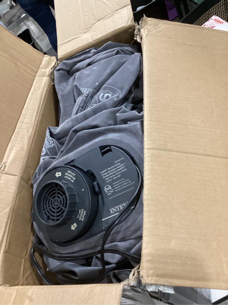 Condition photo showing Good Condition for intex dura-beam deluxe comfort-plush elevated: fiber-tech – queen size – built-in electric pump – 18in bed height – 600lb weight capacity 18" grey queen