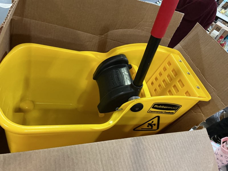 Condition photo showing Good Condition for Rubbermaid Commercial Products 31 QT Tandem Mop Bucket and Wringer Combo on Wheels, Yellow, for Floor Cleaning/Wet Mopping New Model