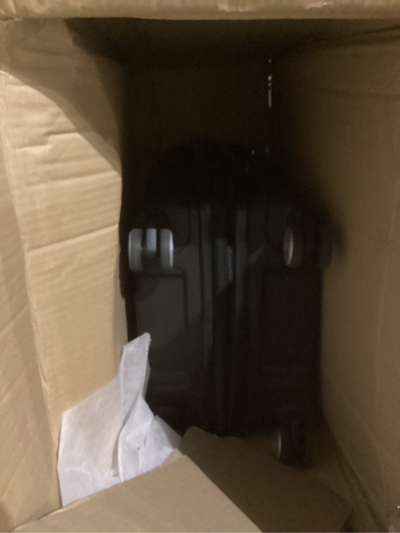 Condition photo showing Good Condition for Samsonite Freeform Large Checked Luggage with Dual 360° Spinner Wheels - TSA Lock, Airline-Approved - Lightweight Durable Polypropylene Expandable Hardshell - Black Checked-Large Spinner Black