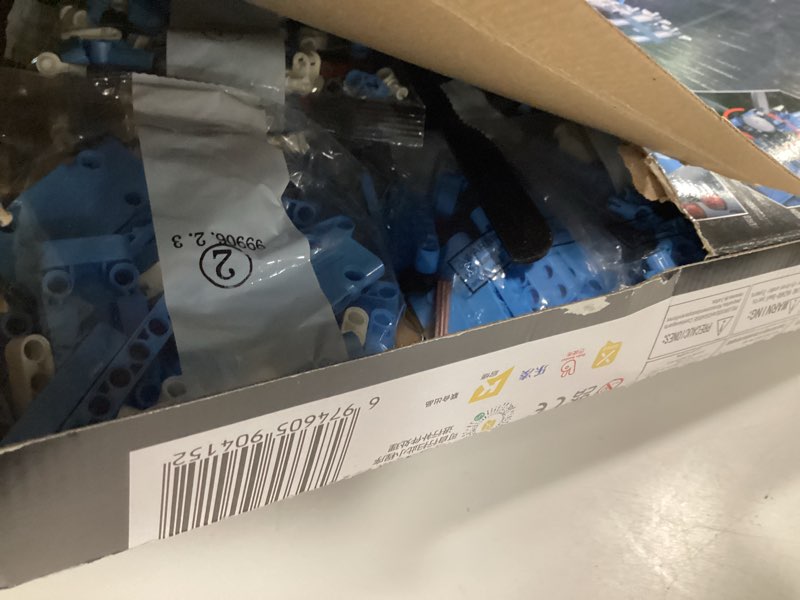 Condition photo showing Good Condition for Military Helicopter Building Blocks Set, 1521PCS Army Airplane Bricks Model–Air Force Utility Helicopter Toy with Rotating Blades, Detailed Cockpit, Tactical Gear–Collectible Gift for Boys Teen Adults Blue