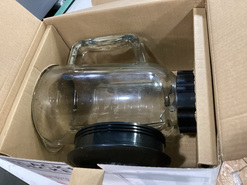 Condition photo showing Good Condition for BLACK+DECKER Countertop Blender with 6-Cup Glass Jar, 10-Speed Settings, Black, BL2010BG