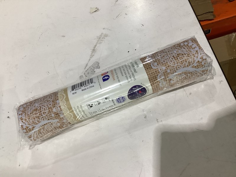 Condition photo showing Good Condition for rimona's thermo heat resistant table runner and trivet for hot dishes - waterproof hot plates to protect table and countertop - kitchen & dining 350f heat protector 40" - the everyday jute lace
