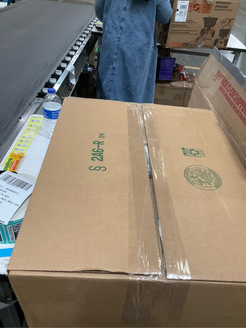 Condition photo showing New/Like New for Comforter