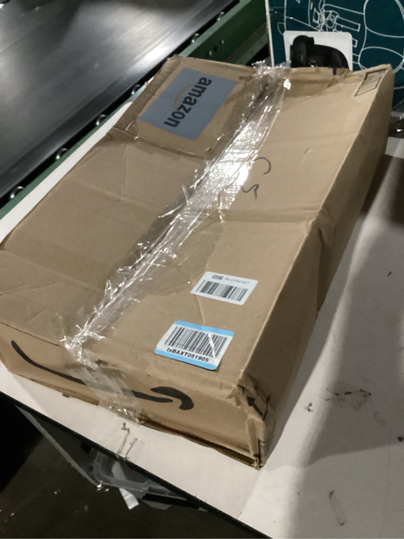 Condition photo showing New/Like New for 1020 plant trays without holes, 10 pack