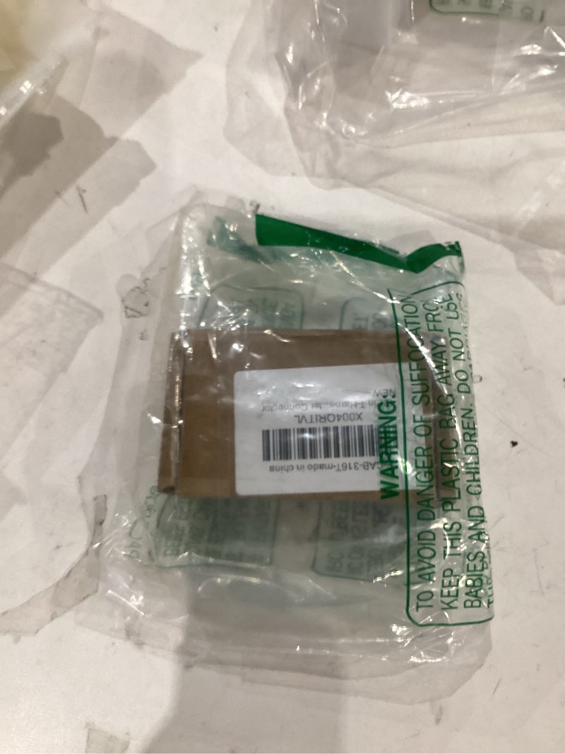 Condition photo showing As Is for 12pin t-harness for 2014-up gm gmc chevrolet silverado tahoe colorado gmc sierra yukon buick retain oem factory rearview backup reverse backup camera video adapter connector