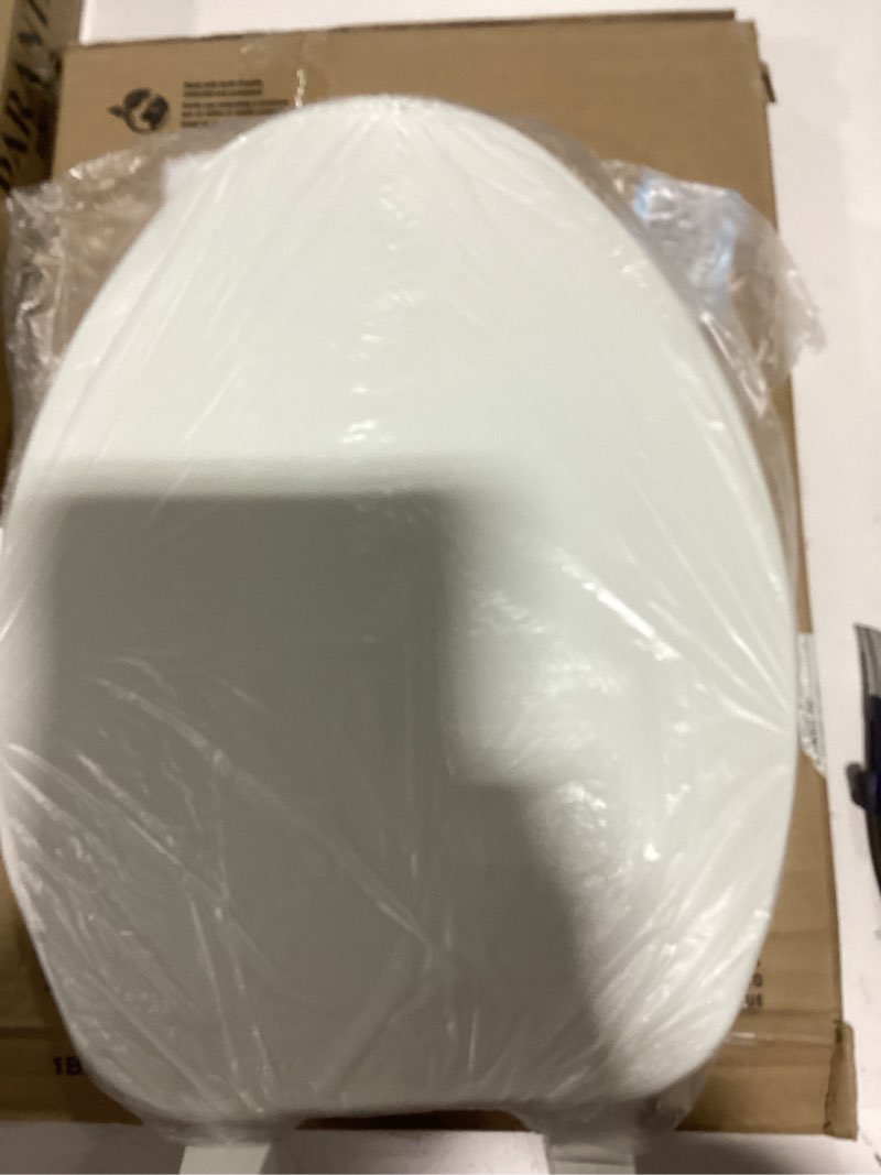 Condition photo showing Good Condition for bemis 170 durable plastic toilet seat, elongated, white