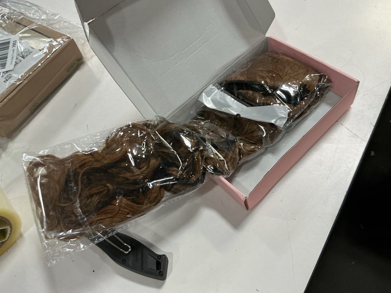 Condition photo showing New/Like New for reecho curly clip in hair extensions, 4pcs 24 inch long hair extensions clip ins lace weft natural hairpieces for women daily, strawberry blonde