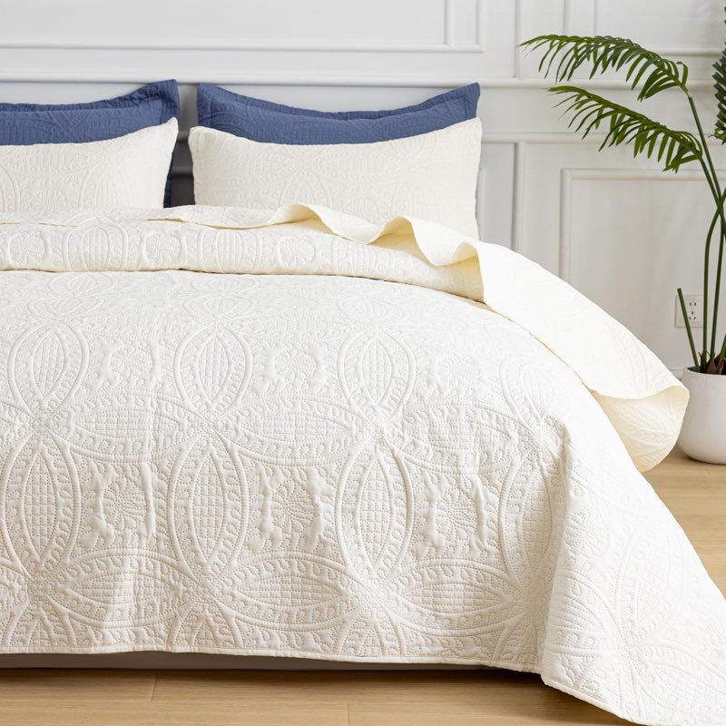 SheRest Full Quilt Bedding Set - Soft Breathable Bed Quilts, Modern Style Embossed Bedspreads, Light