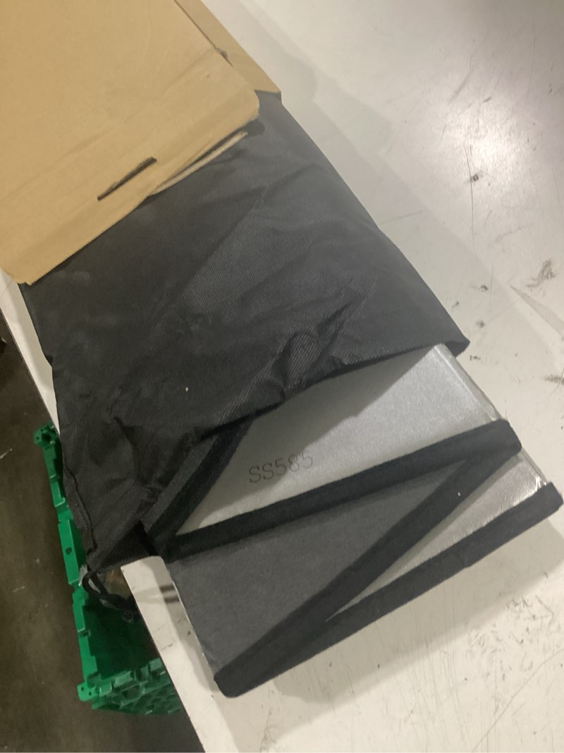 Condition photo showing Good Condition for windshield sunshade for land rover range rover 2023-2026, range rover 5th generation 2022, with hud, front window sun shade - safeguard gray 2022–2026 with hud (5th gen)