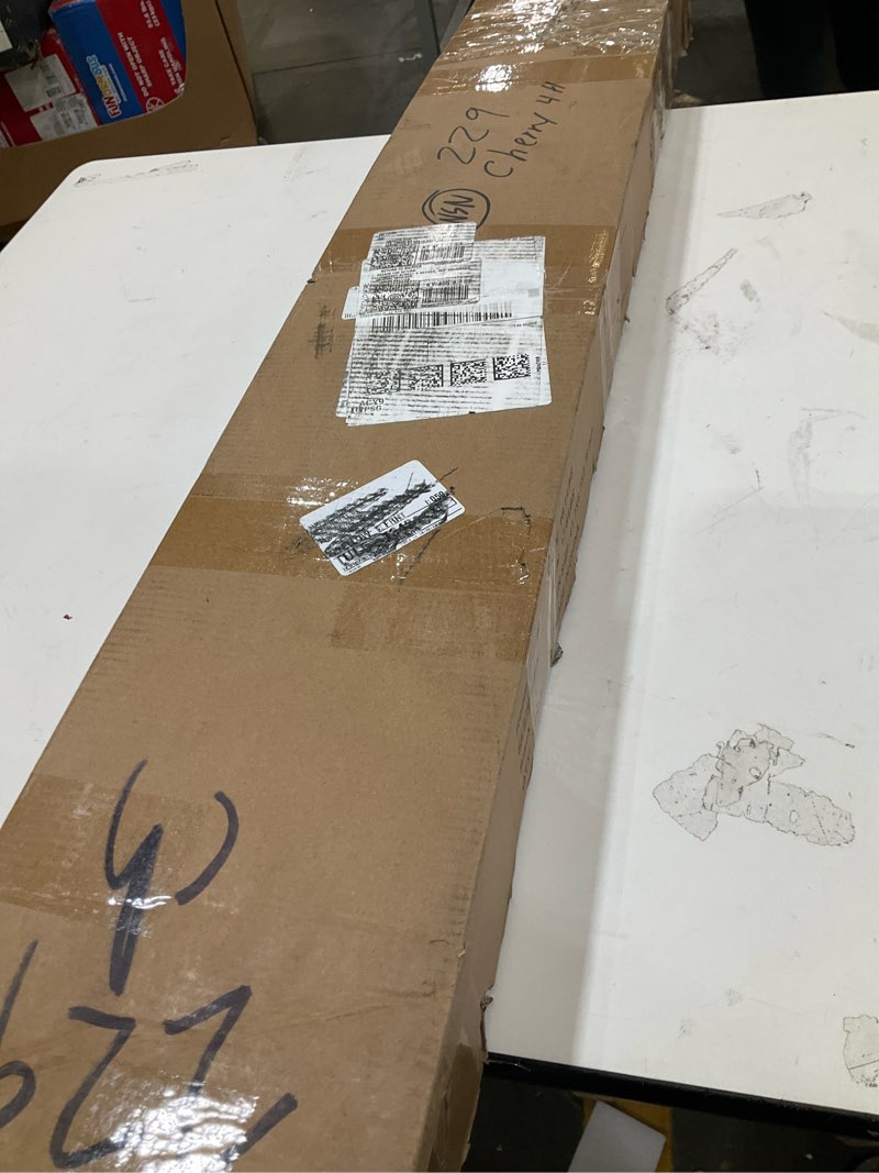 Condition photo showing New/Like New for Room divider