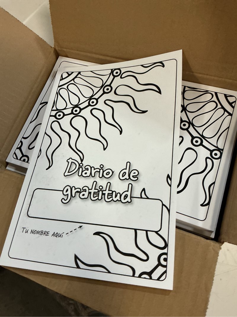 Condition photo showing Good Condition for s&s worldwide teen gratitude journal class pack. 100-pgs, daily prompts, cover to color, inspiring quotes, for self-esteem, positive thinking, mindfulness, resilience, ages 12 and up, 6"x9", pk 12