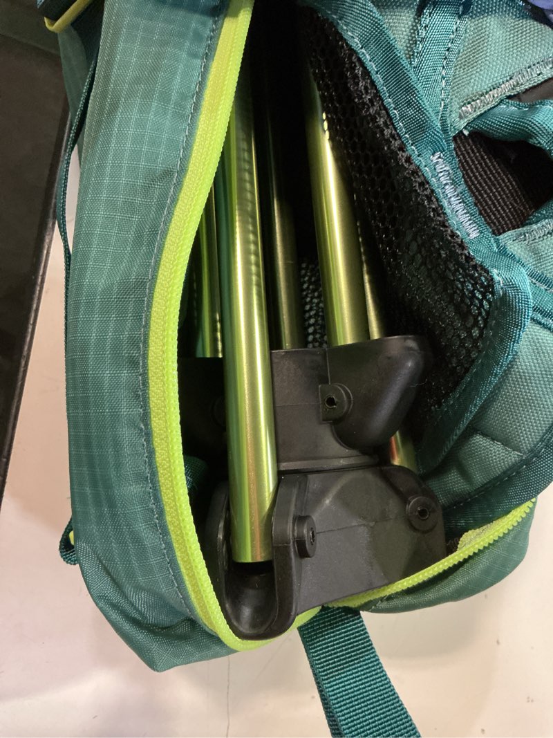 Condition photo showing Good Condition for grand trunk compass 360° stool (green)