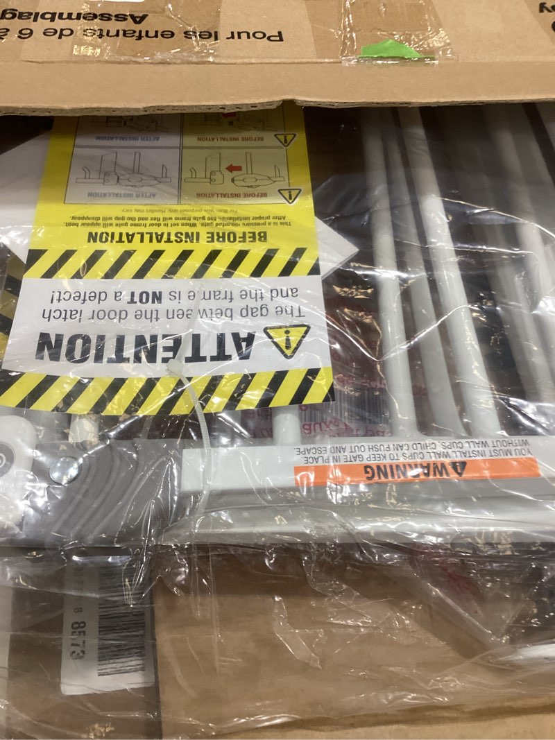 Condition photo showing Good Condition for Regalo Easy Step 49-Inch Extra Wide Baby Gate, Includes 4-Inch and 12-Inch Extension Kit, 4 Pack of Pressure Mount Kit and 4 Pack of Wall Mount Kit White 29-49"W x 30"H