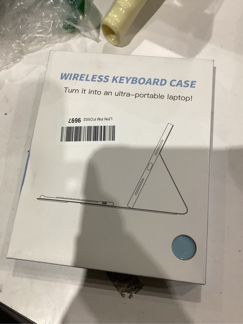 Condition photo showing As Is for Harvopu Compatible for iPad 11th 10th Generation Case with Keyboard, Folio Cover with Pencil Holder, Multi-Touch Trackpad, 7 Color Backlit, Detachable Keyboard for iPad (A16) 11th/10th Gen (Sky Blue) Sky-Blue