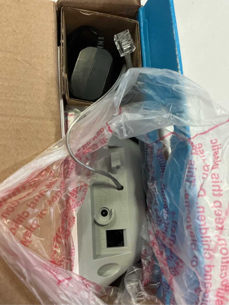 Condition photo showing Good Condition for at&t att1740 digital answering machine 60-minute capacity white