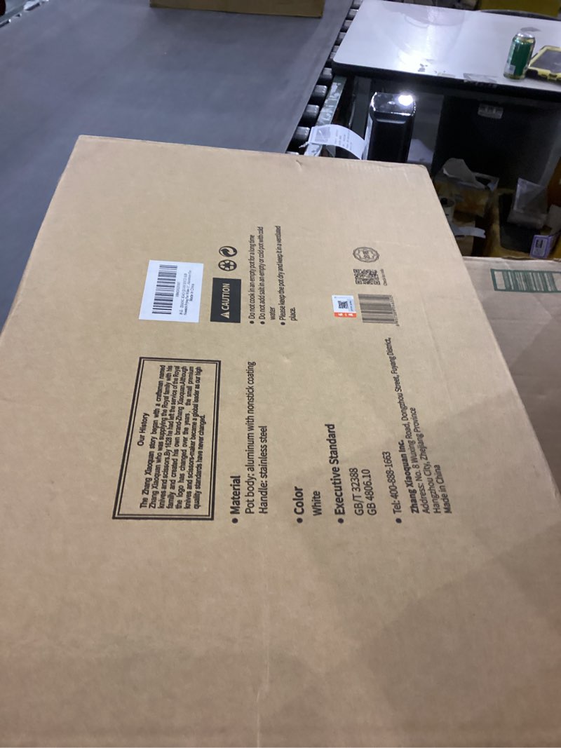 Condition photo showing New/Like New for ZHANG XIAO QUAN SINCE 1628 Cast Aluminum Nonstick Frying Pan 8 Inches with Non-Toxic Coating, Skillet with Bakelite Wood Grain Handle, Omelet Pan Even Heating Cookware, PFOA/PFOS Free, Black (8'') Black-Aluminum 8”