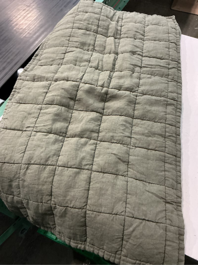 Condition photo showing Good Condition for european linen box quilted sham set