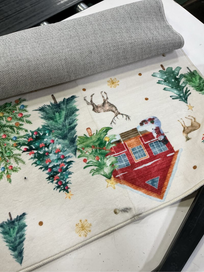 Condition photo showing Good Condition for GarveeHome Christmas Runner Rug 2x8 Kitchen Rugs Non Slip Washable Bath Rugs Low Pile Entryway Rug Xmas Tree Foldable Stain Resistant Carpet for Bedside Hallway Entry Laundry 2 ft x8 ft Spruce|Beige Spruce|beige 2' x 8' (Runner)