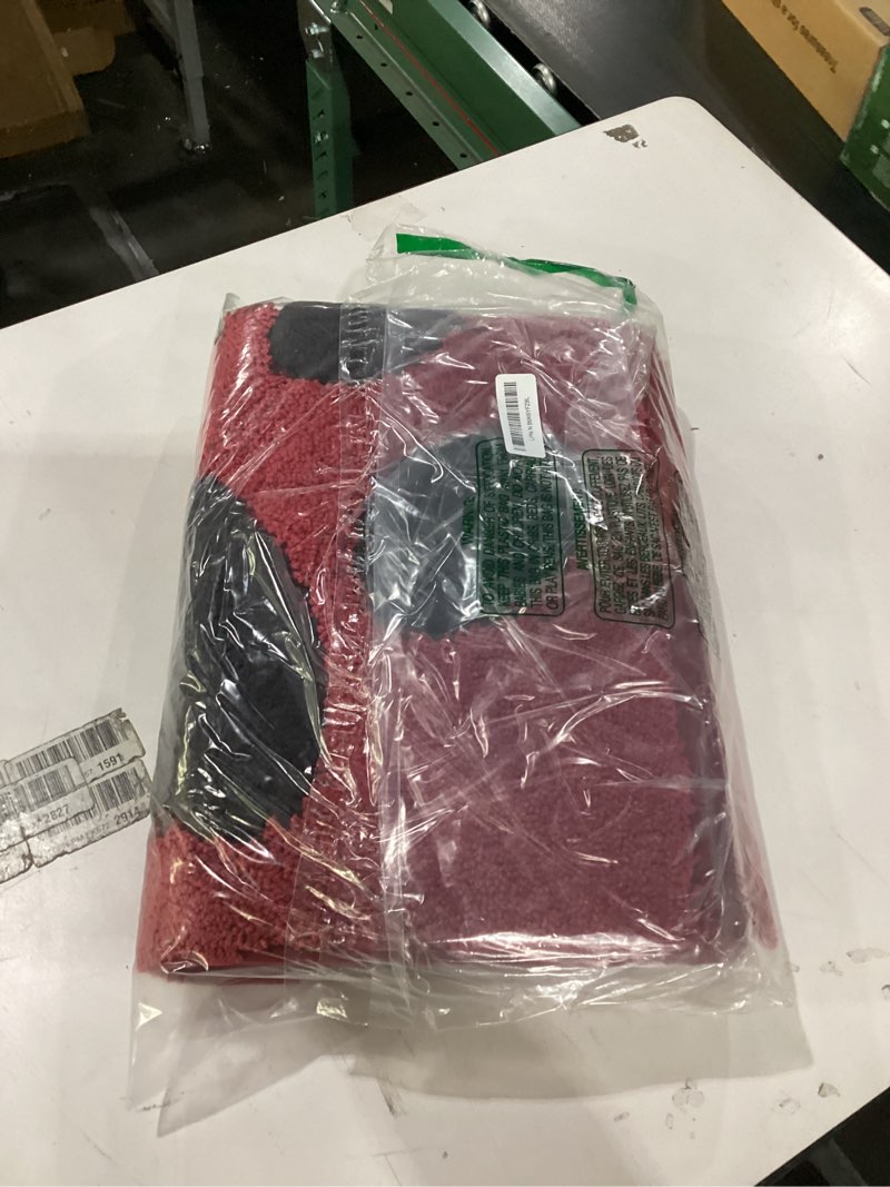 Condition photo showing New/Like New for bathmat red/black 