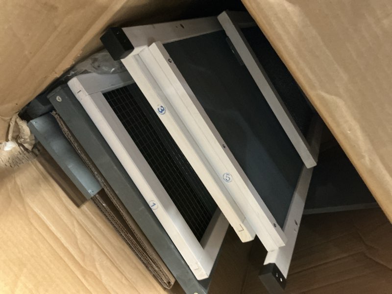 https://lotting-media.assets.bidfta.com/lotting_7651e8e1-0562-43f4-bbbc-a3a7cadd8891