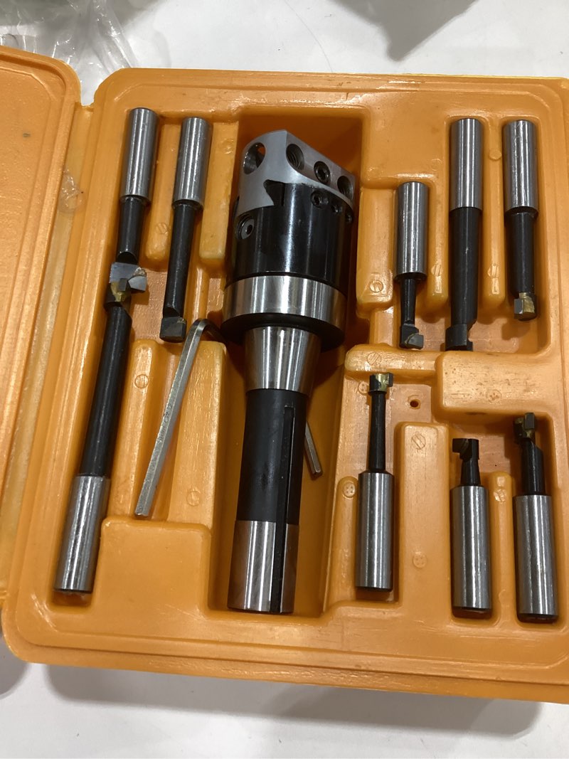 Condition photo showing As Is for findmall 2" boring head r8 shank boring tool set, 9pcs 1/2" carbide boring bar set milling fit for milling machine, thread 7/16-20"